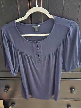 Ann Taylor puff short sleeve blouse navy blue small EUC